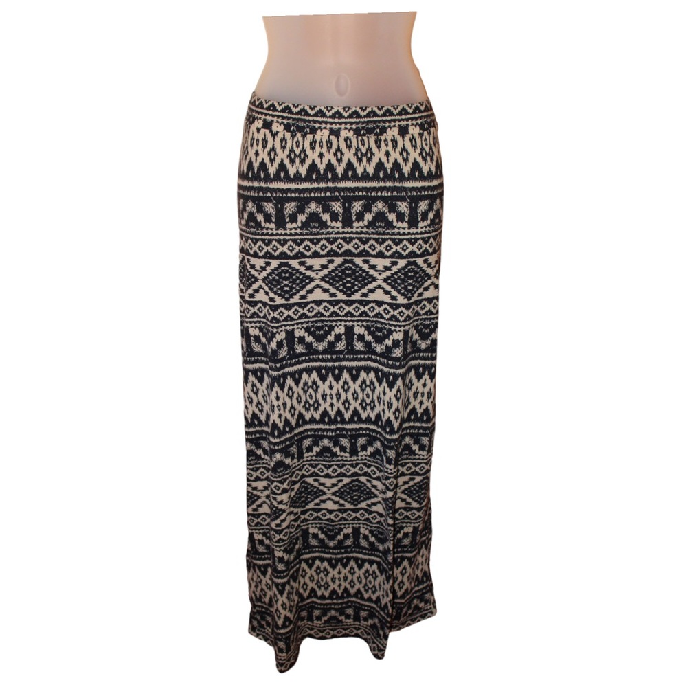 Bobbie Brooks maxi skirt size L